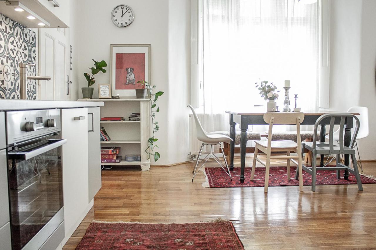 Charming And Unique Apartment With Balcony By The Great Synagogue Budapest Exterior photo